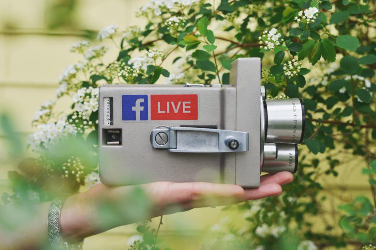 camera with facebook live logo