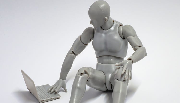 Android with laptop 1