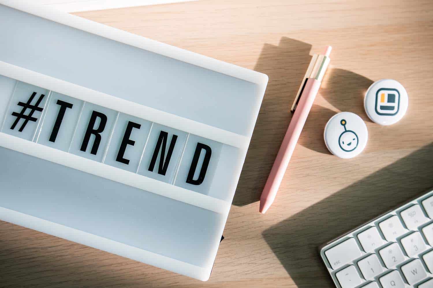 #Trend built from jigsaw puzzles, pen, and pins